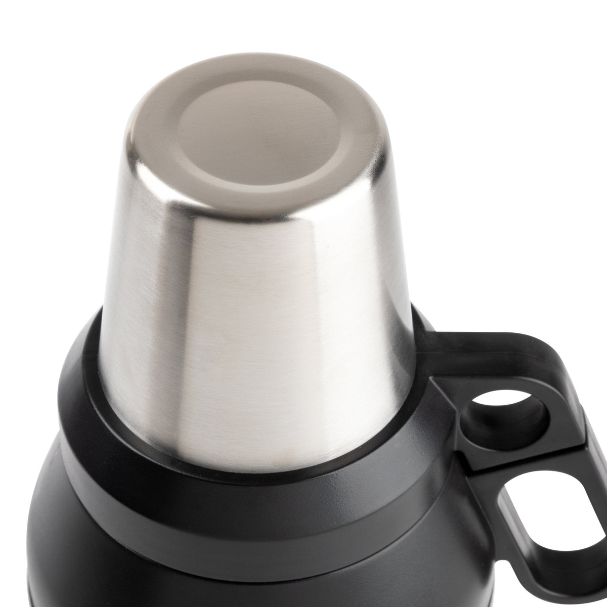 64-oz-stack-growler-z7 32701-WEB_04_0076d48d-5559-4d08-910c-361263018e65.jpg