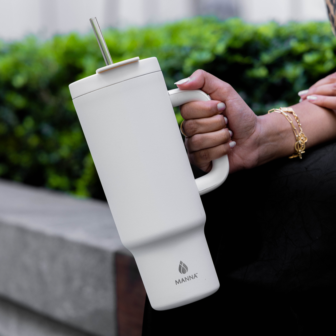40-oz-leisure-tumbler-u5 Core_Home_Manna_Lifestyle_AUG_13-38.png